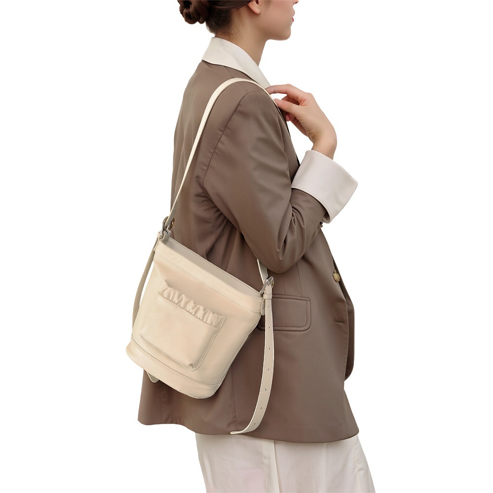 กระเป๋าหนังผู้หญิงแบบใหม่ ดีไซ - Interior Design Simple บทวิจารณ์และราคา